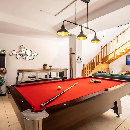 Penguina - 5 Bedroom - Hot Tub - Heated Pool Villa Playa Blanca (Lanzarote)